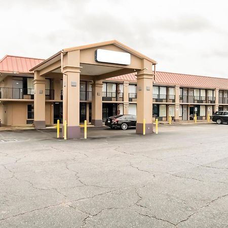 Oyo Hotel Bossier City La - Red River Exterior foto